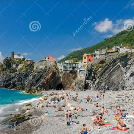 Il Quadrifoglio Гостевой дом Специя