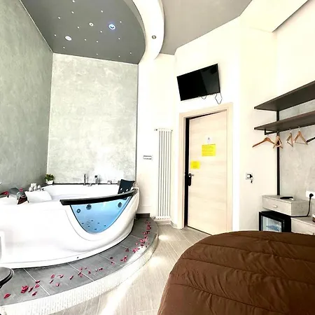 招待所 Il Quadrifoglio 4*