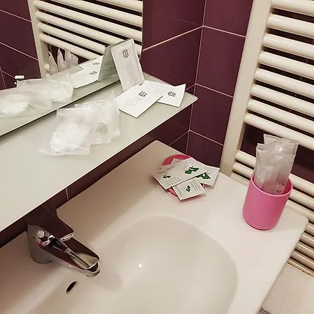 招待所 Il Quadrifoglio 斯培西亚